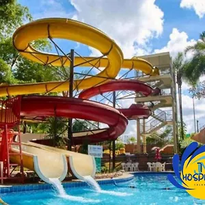  Apart-hotel Golden Dolphin - Com Netflix Brasil